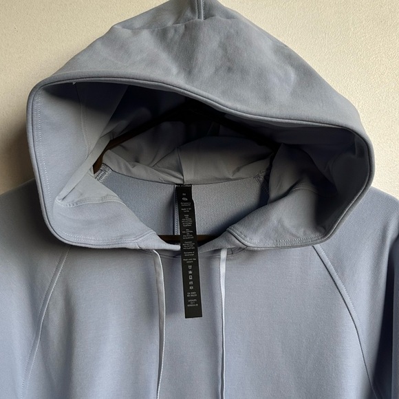 Lululemon Classic-Fit Pullover Hoodie - Picture 2 of 6